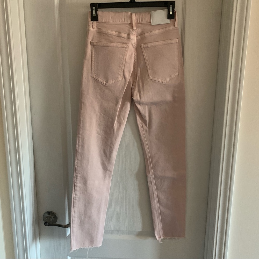 Women’s 24 ARITZIA Denim Forum The Yoko High Rise Slim Light Pink Fray Jeans - Picture 5 of 7